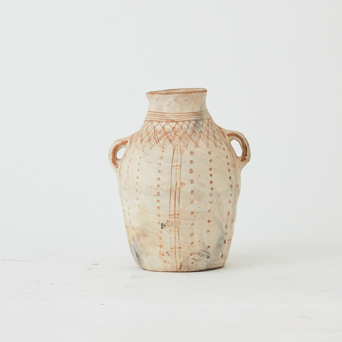 Vintage White Moroccan pot w/ handle Brown detailing