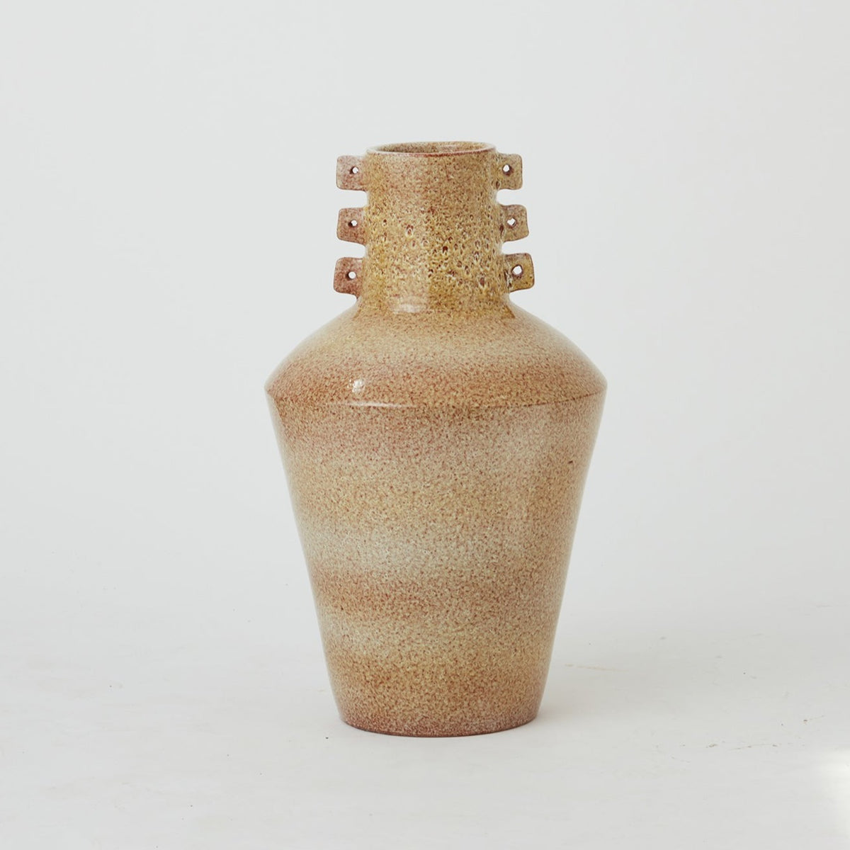 Spouted ceramic pot with six ribs