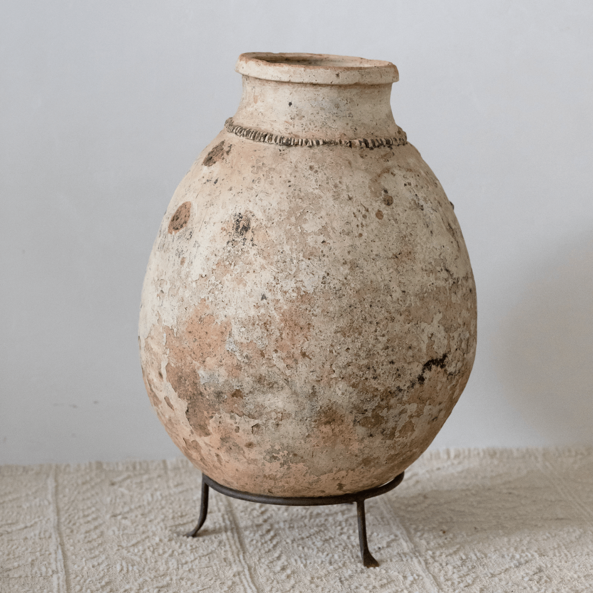 Large Vintage 1960s Moroccan Pot